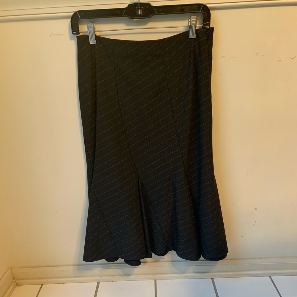 Laundry fitted brown skirt with red pinstripes